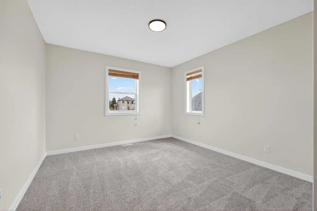 172 Cove Drive Chestermere AB T1X1E5