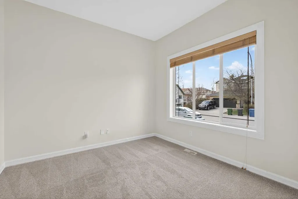 172 Cove Drive Chestermere AB T1X1E5