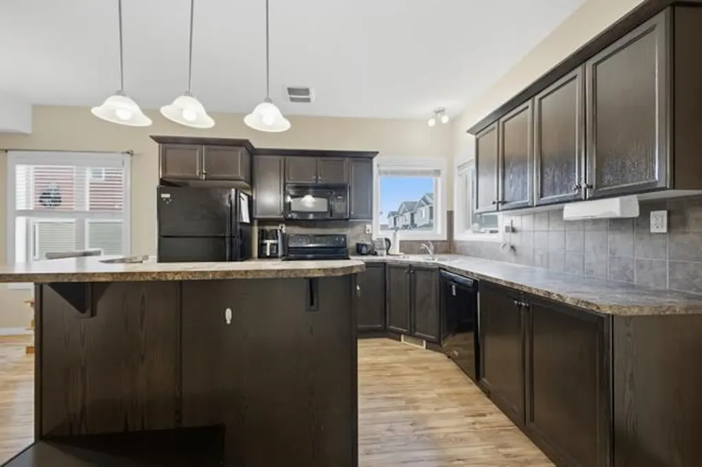150 Vanier Drive Red Deer AB T4R0L1