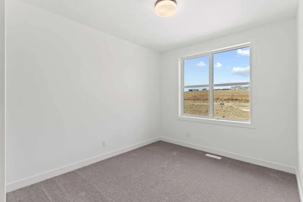 2231 81 Street SW Calgary AB T3H3V9