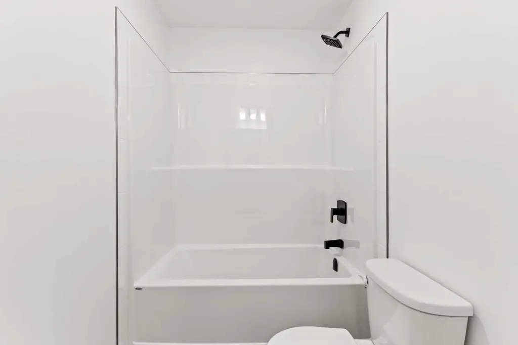 2231 81 Street SW Calgary AB T3H3V9