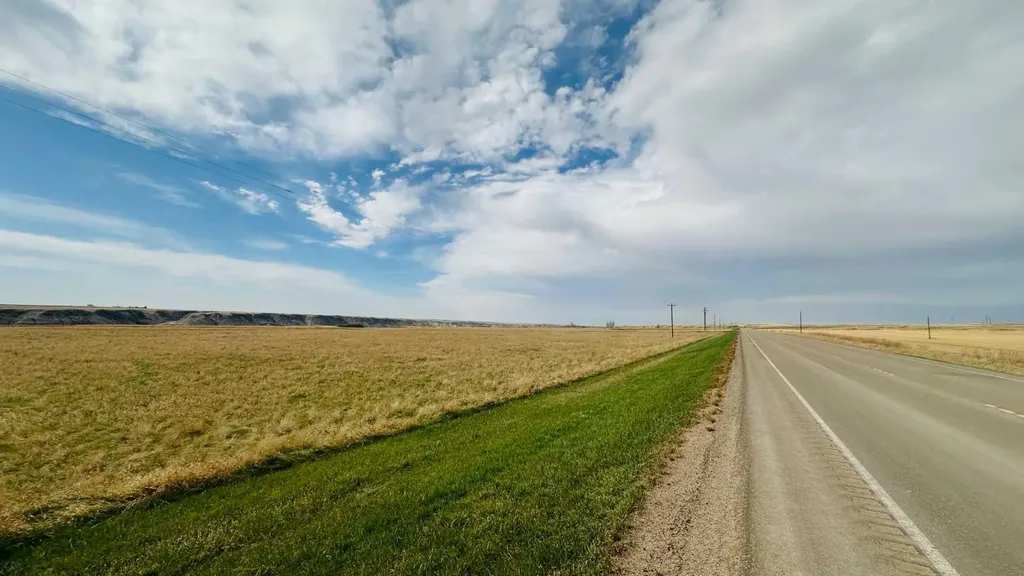 SE-3-30-21-W4 Rural Starland County AB T0J 0Y0