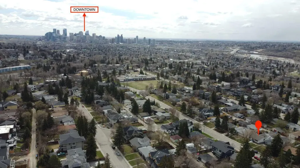 2915 13 Avenue NW Calgary AB T2N 1M1
