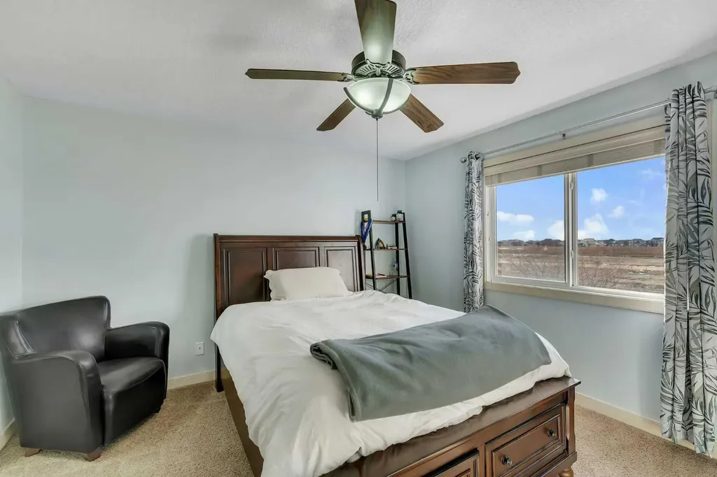 156 Bishop Crescent NW Langdon AB T0J1X2