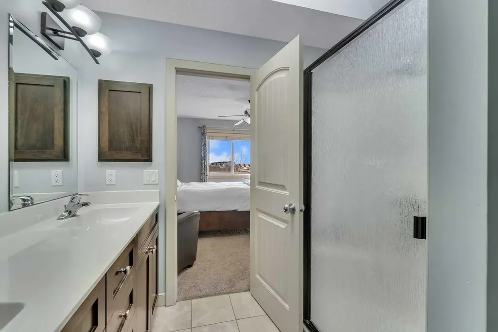 156 Bishop Crescent NW Langdon AB T0J1X2