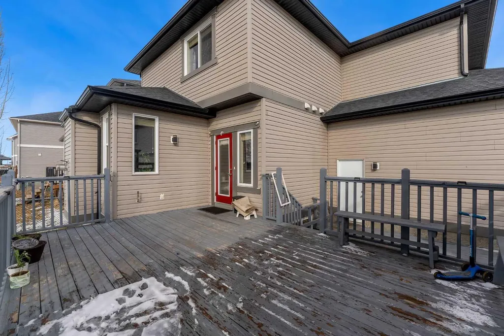 156 Bishop Crescent NW Langdon AB T0J1X2