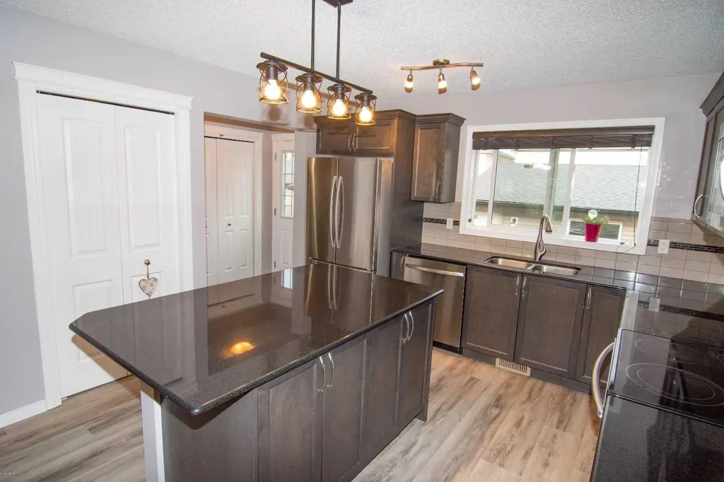 48 Skyview Ranch Lane NE Calgary AB T3N 0L9