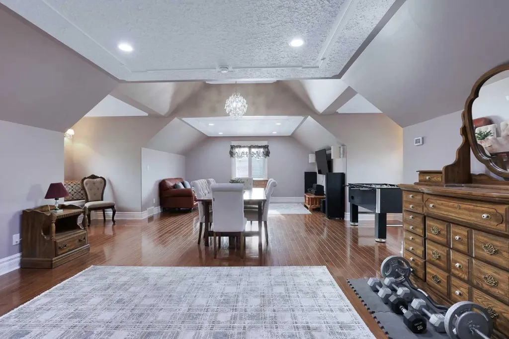 21 Rosedale Avenue Rural Lacombe County AB T4L 1Y4
