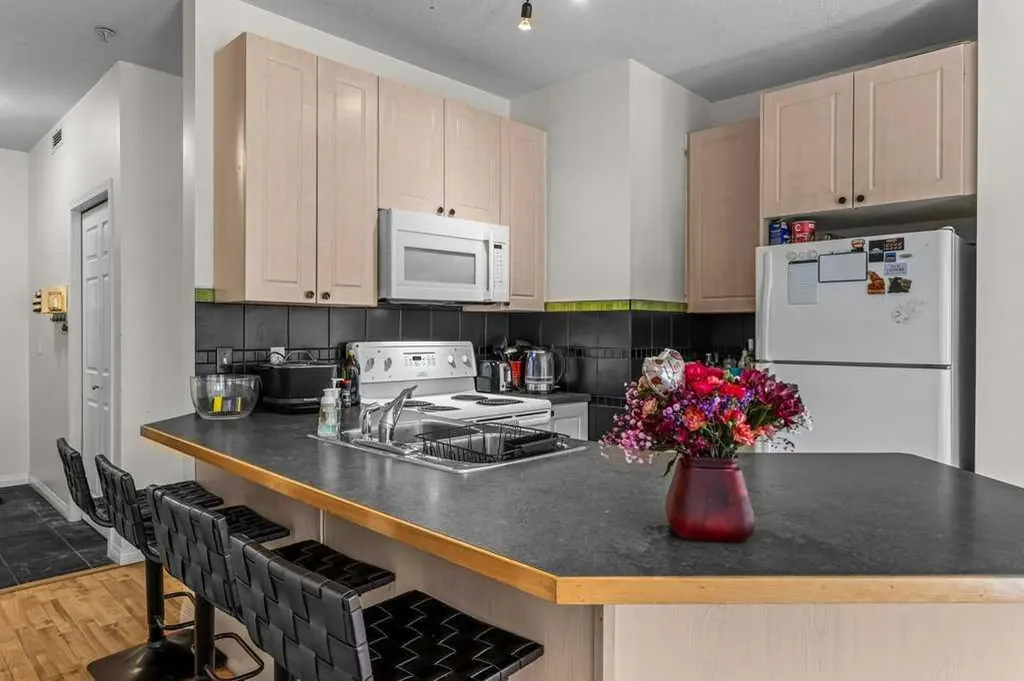 176 Kananaskis Way Canmore AB T1W 3E4