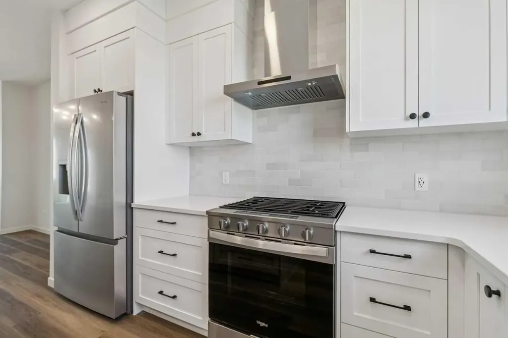 49 Bluerock Hill SW Calgary AB T2Y 0V7