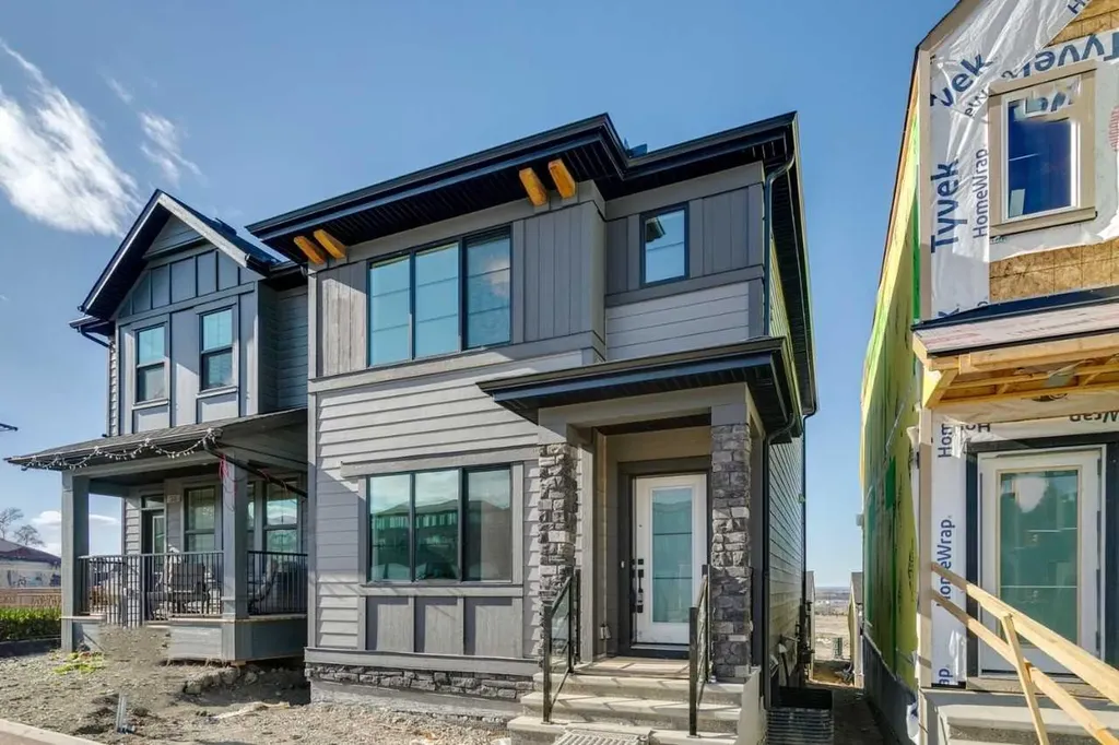49 Bluerock Hill SW Calgary AB T2Y 0V7