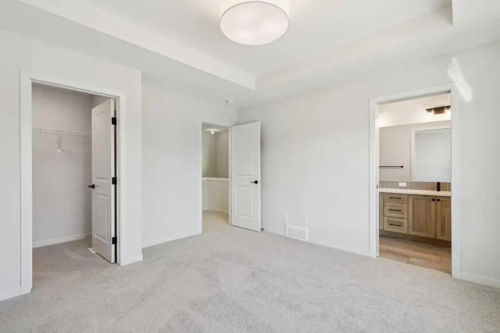 49 Bluerock Hill SW Calgary AB T2Y 0V7
