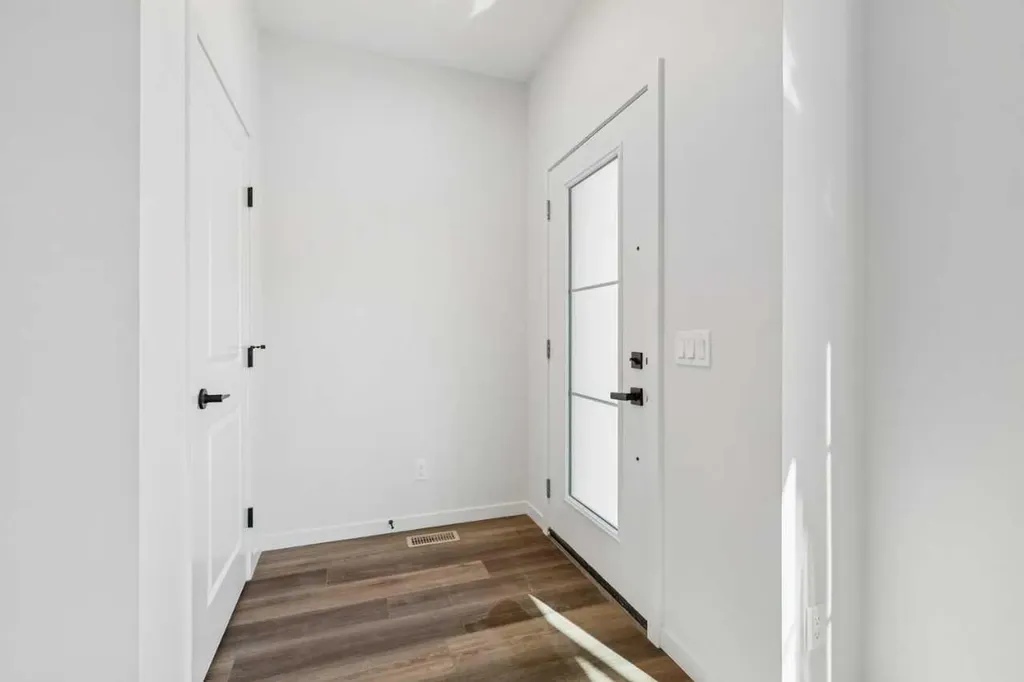 49 Bluerock Hill SW Calgary AB T2Y 0V7