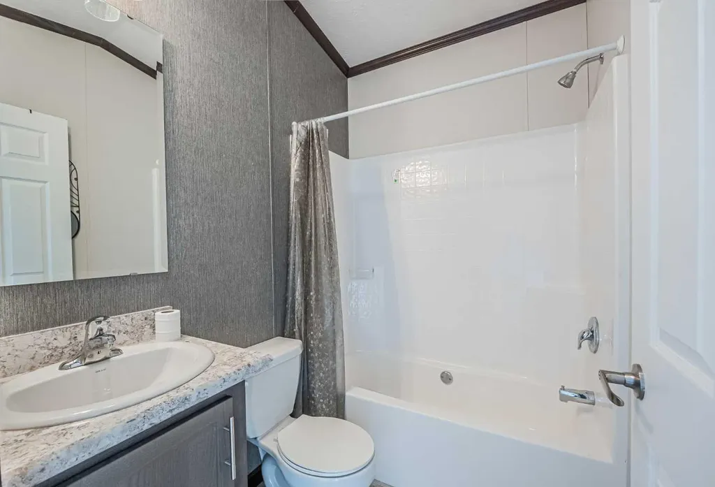 33035 Range Road 60 Rural Mountain View County AB T0M 1X0