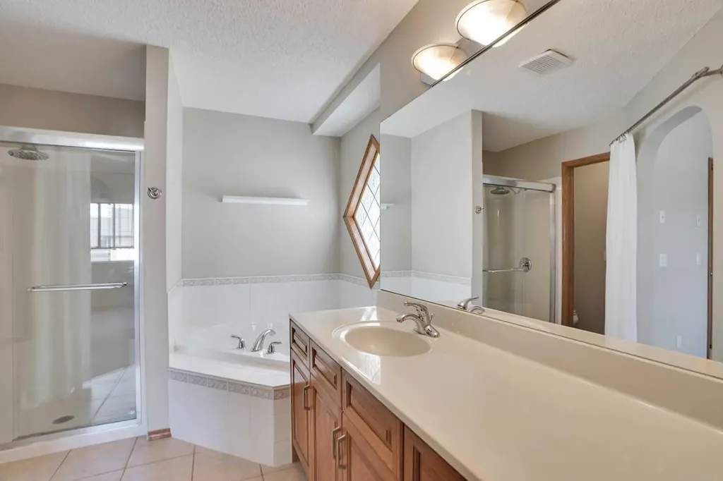 50 Cranfield Crescent SE Calgary AB T3M1A6