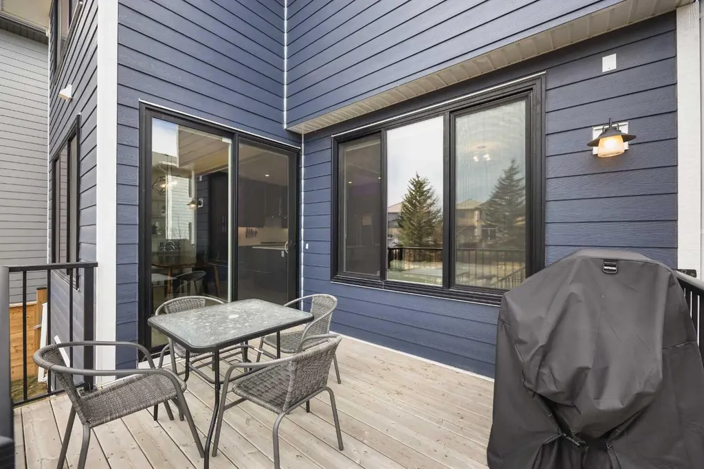 361 Harvest Hills Court NE Calgary AB T3K 2N7