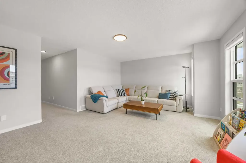 361 Harvest Hills Court NE Calgary AB T3K 2N7