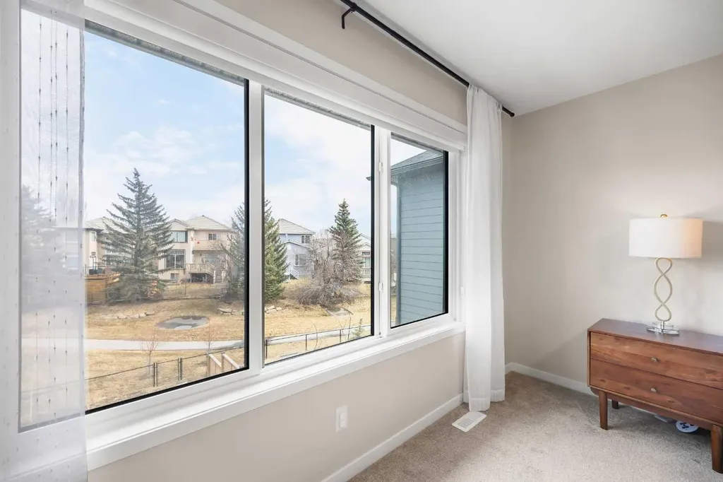 361 Harvest Hills Court NE Calgary AB T3K 2N7