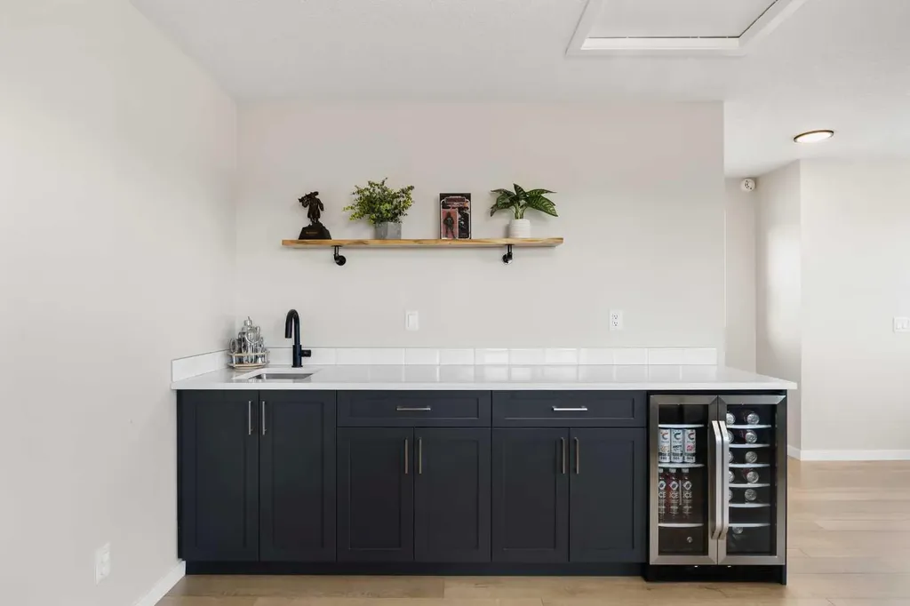 361 Harvest Hills Court NE Calgary AB T3K 2N7