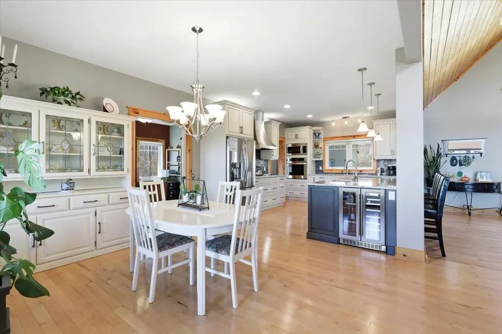 #160, 2032 Highway 622 Telfordville AB T0C 2P0