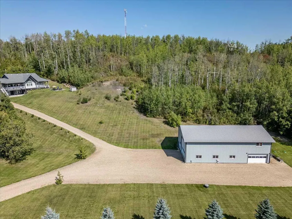 #160, 2032 Highway 622 Telfordville AB T0C 2P0
