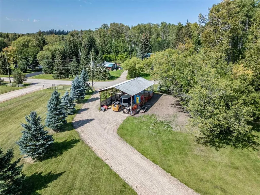 #160, 2032 Highway 622 Telfordville AB T0C 2P0