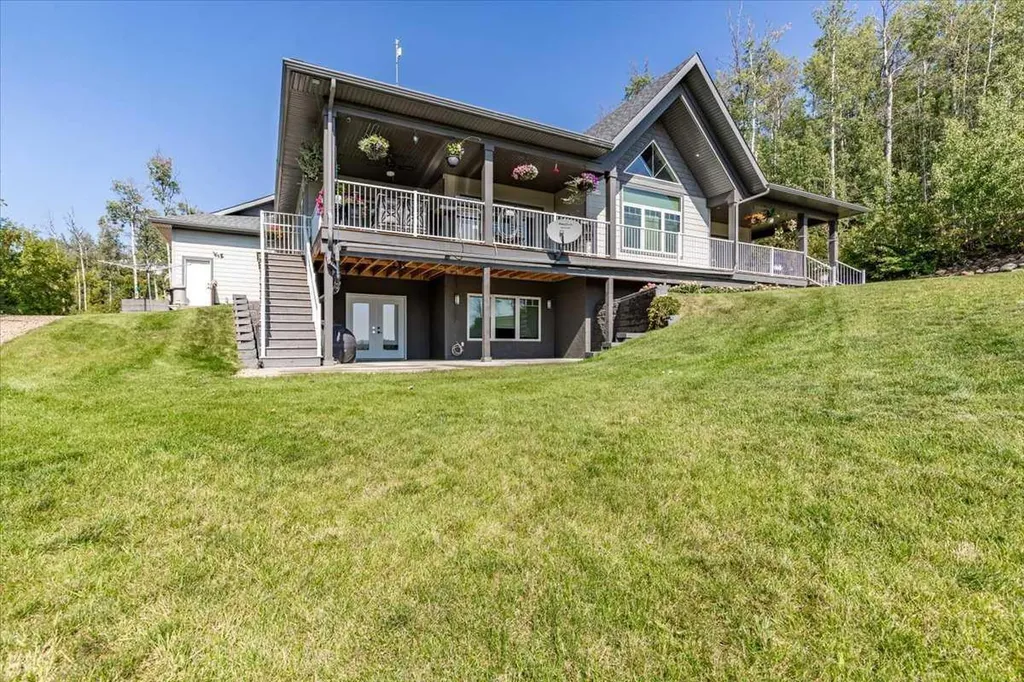 #160, 2032 Highway 622 Telfordville AB T0C 2P0