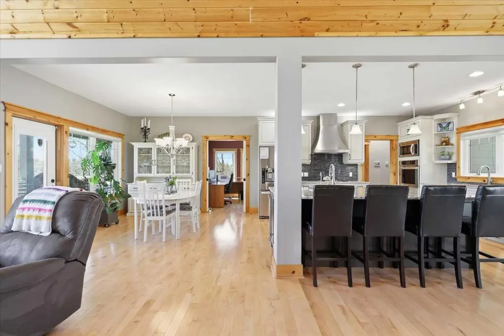 #160, 2032 Highway 622 Telfordville AB T0C 2P0