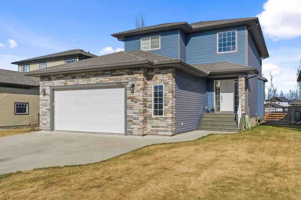 3514 55 Avenue Whitecourt AB T7S 0C1