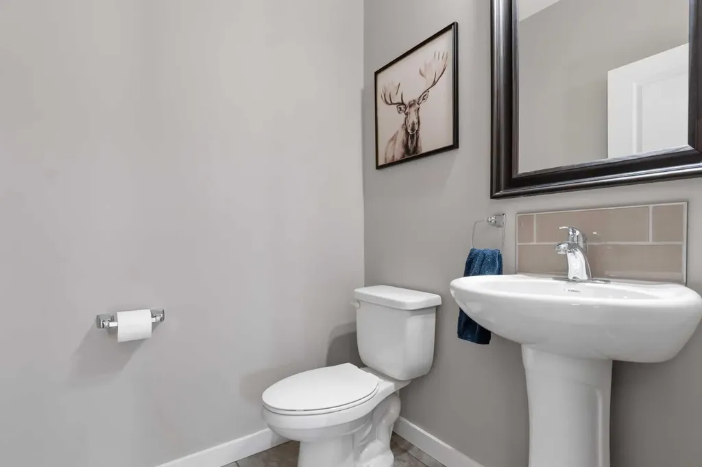3514 55 Avenue Whitecourt AB T7S 0C1