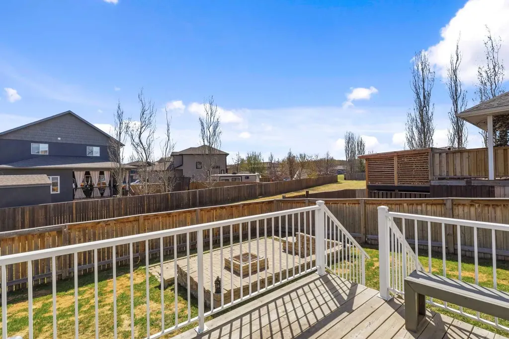 3514 55 Avenue Whitecourt AB T7S 0C1