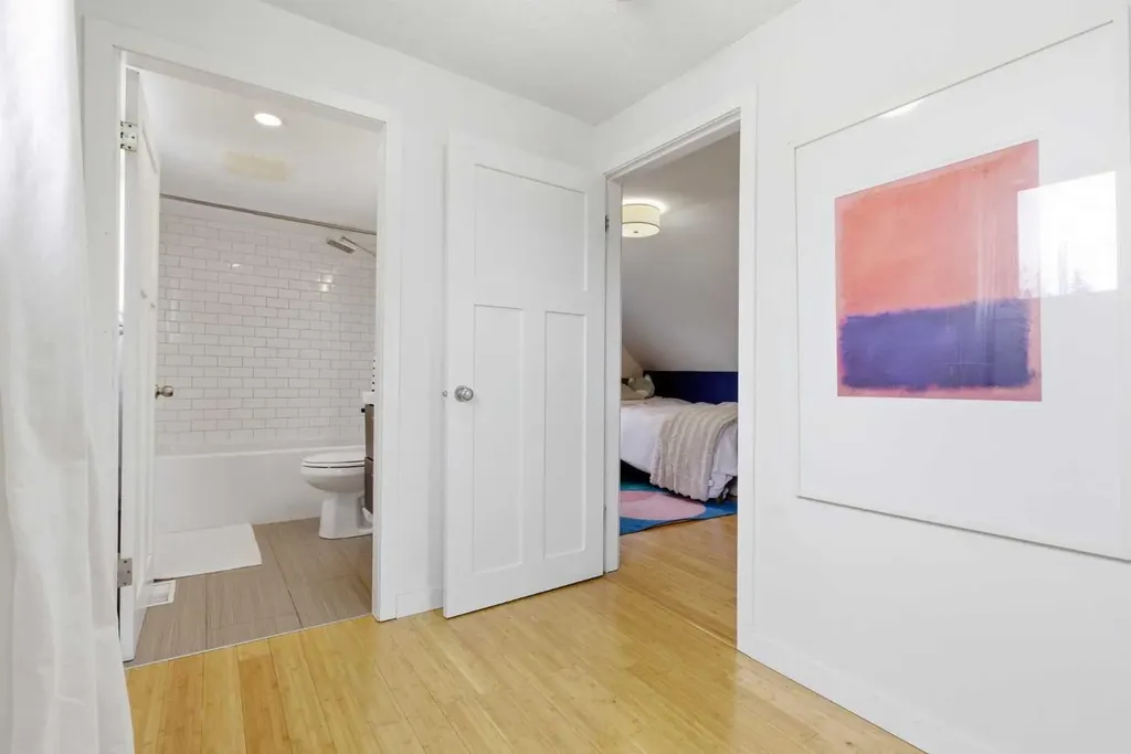 2801 26a Street SW Calgary AB T3E 2C8