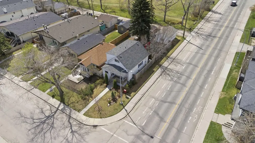 2801 26a Street SW Calgary AB T3E 2C8