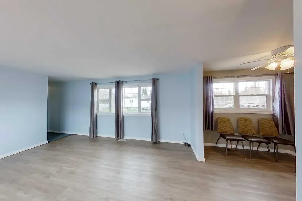 812 6 Avenue SW Slave Lake AB T0G2A4
