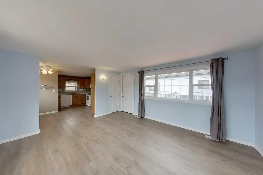 812 6 Avenue SW Slave Lake AB T0G2A4