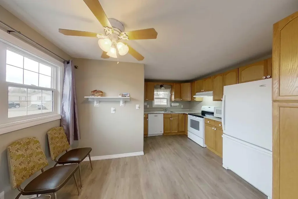 812 6 Avenue SW Slave Lake AB T0G2A4