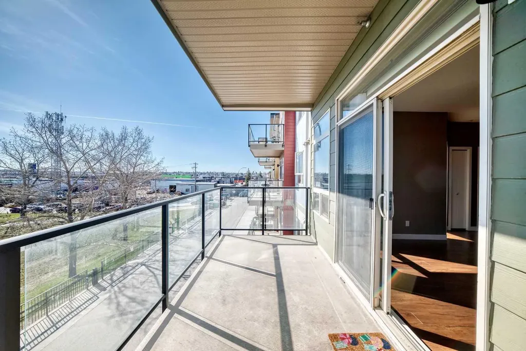 4303 1 Street NE Calgary AB T2E 7M3