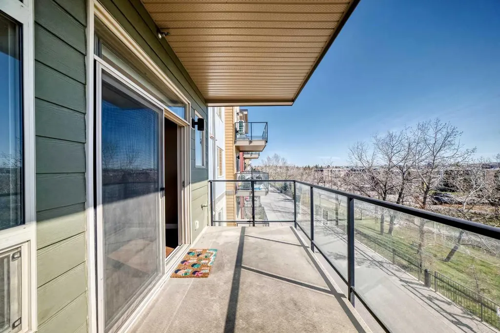 4303 1 Street NE Calgary AB T2E 7M3
