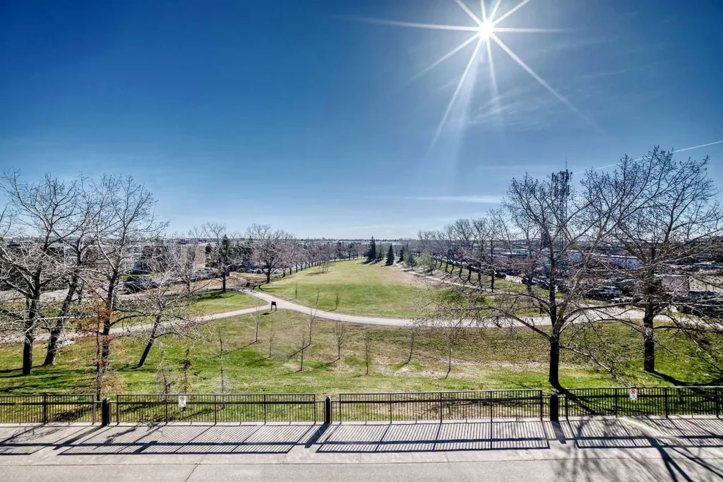 4303 1 Street NE Calgary AB T2E 7M3