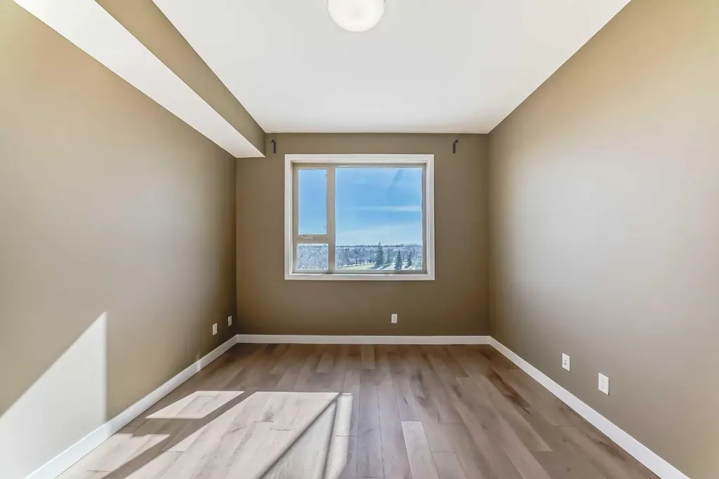4303 1 Street NE Calgary AB T2E 7M3