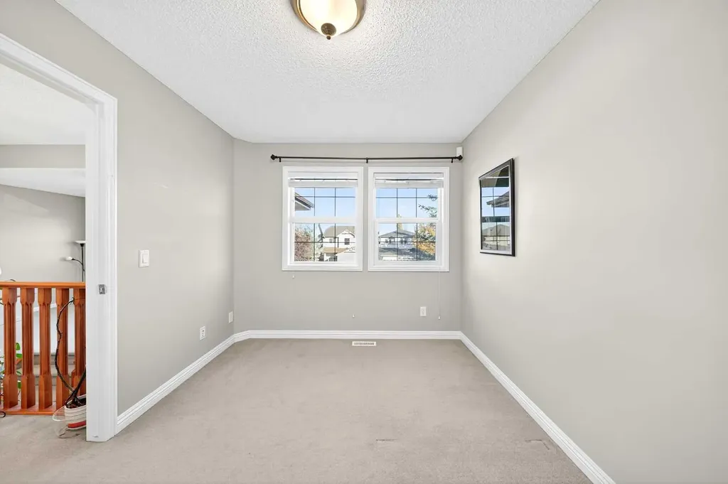 21 Panamount Street NW Calgary AB T3K 0H2