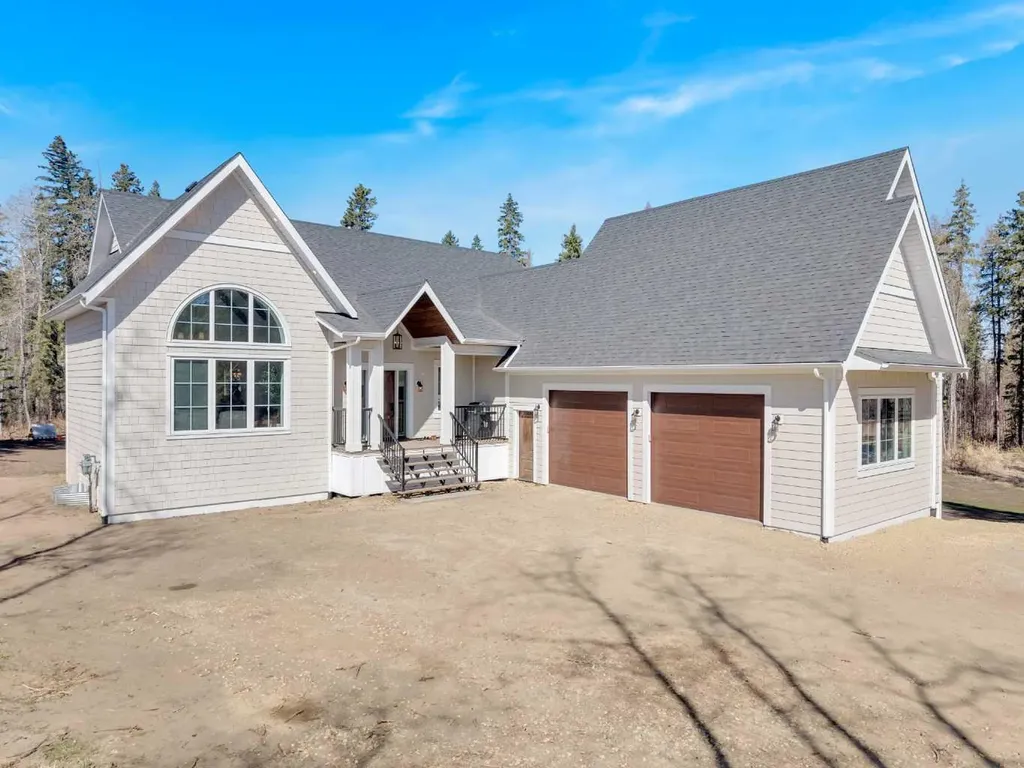 1-260077 Twp Road 422 Rural Ponoka County AB T4J 1R3