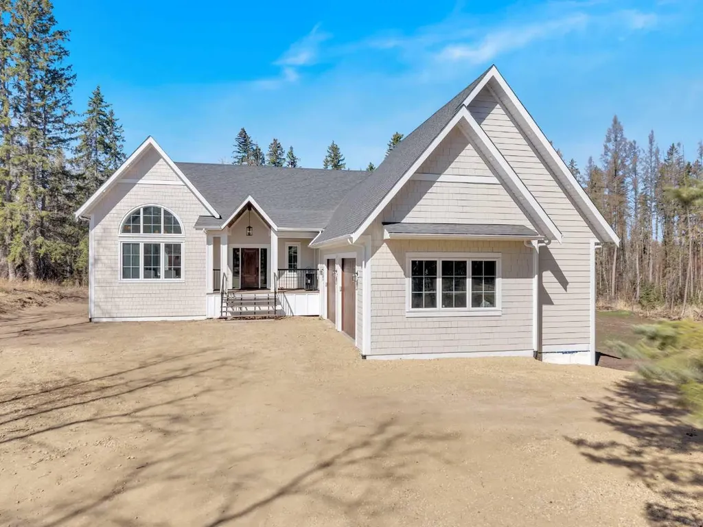 1-260077 Twp Road 422 Rural Ponoka County AB T4J 1R3