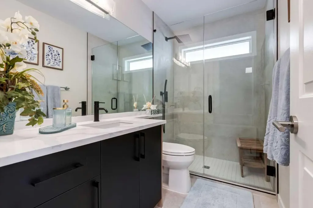 117 Straddock Terrace SW Calgary AB T3H2T4