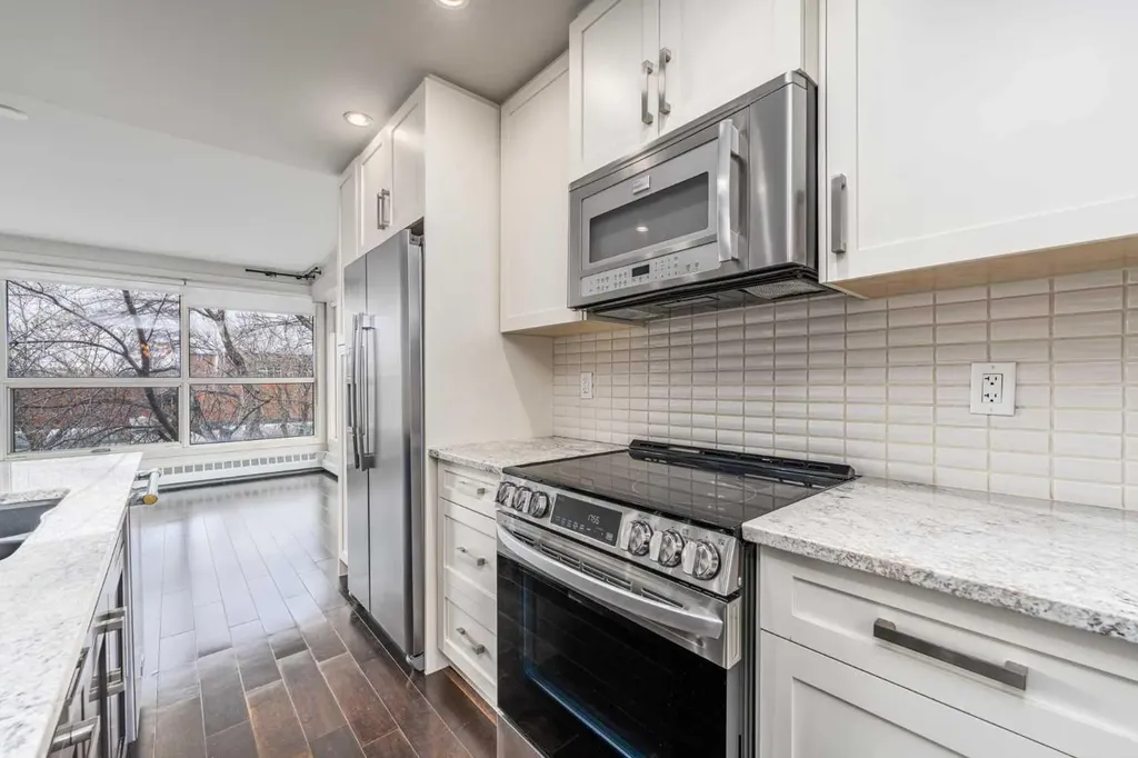 1730 5a Street SW Calgary AB T2S 2E9