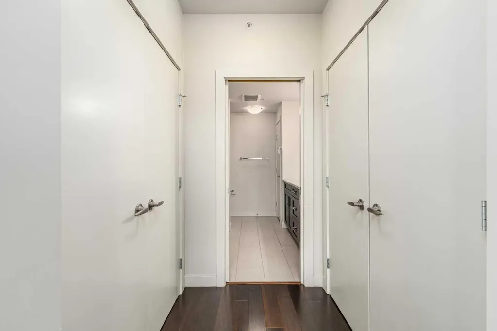 1730 5a Street SW Calgary AB T2S 2E9