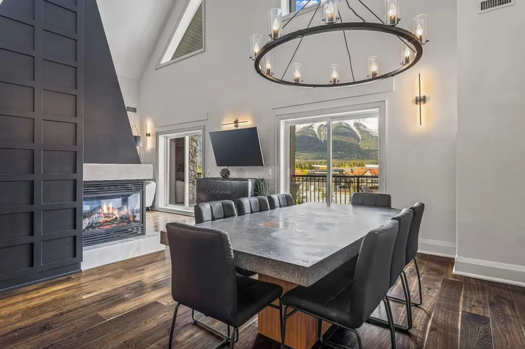 901 Mountain Street Canmore AB T1W 0C9