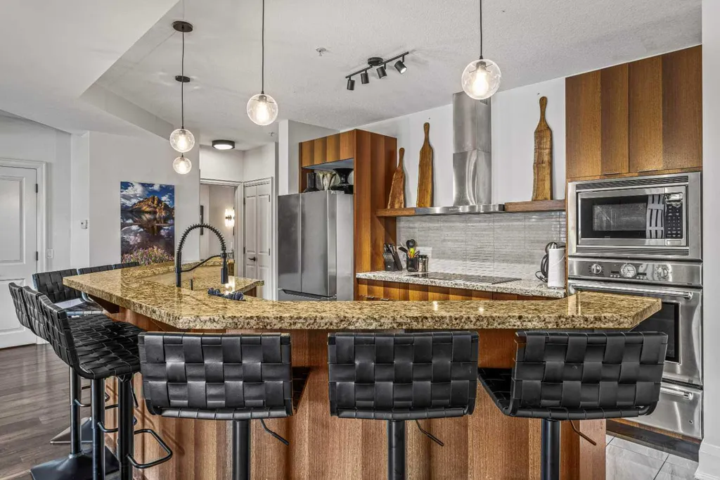 901 Mountain Street Canmore AB T1W 0C9