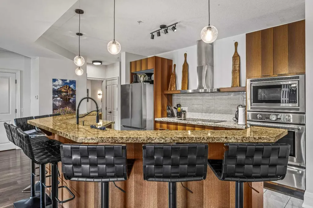 901 Mountain Street Canmore AB T1W 0C9