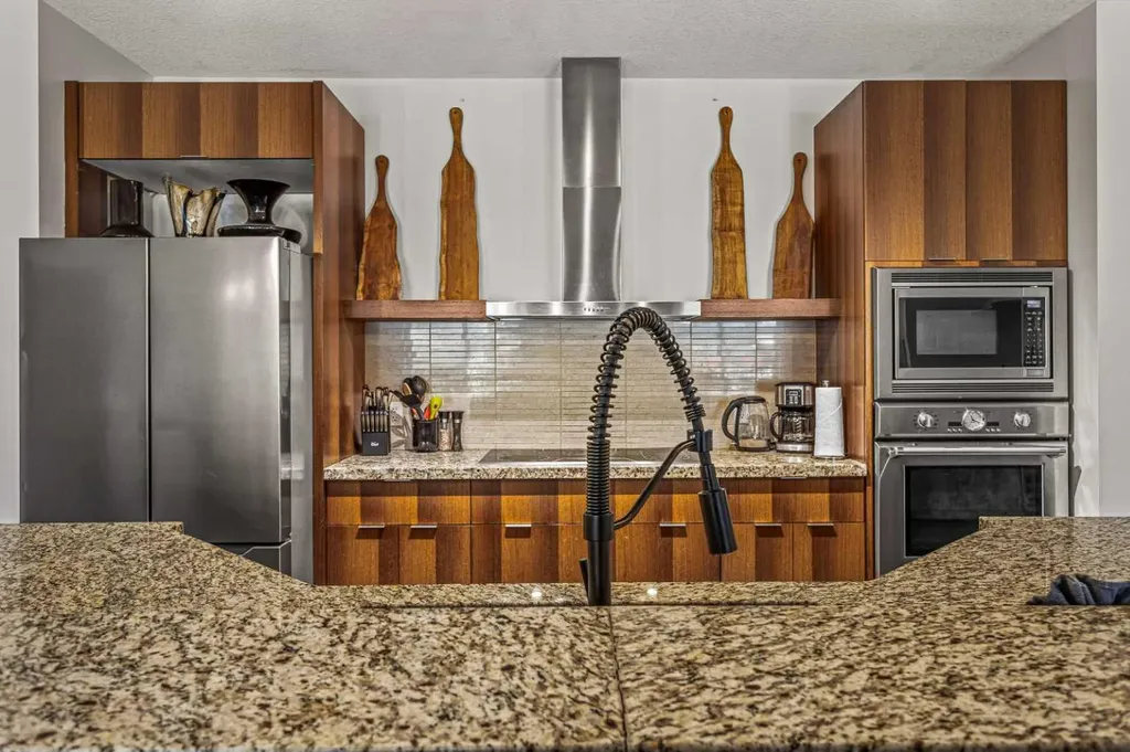 901 Mountain Street Canmore AB T1W 0C9